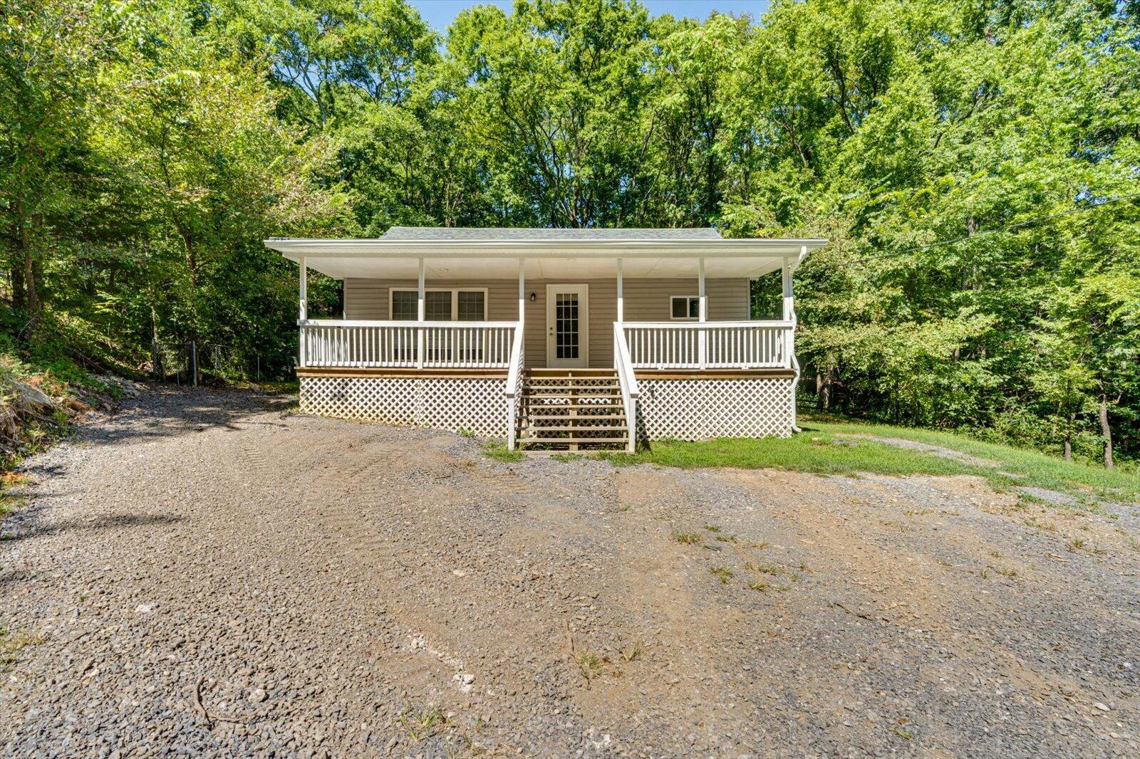 6626 Fairview Road Hixson, TN 37343 - Photo 2 of 27 01-6626 Fairview Rd-1