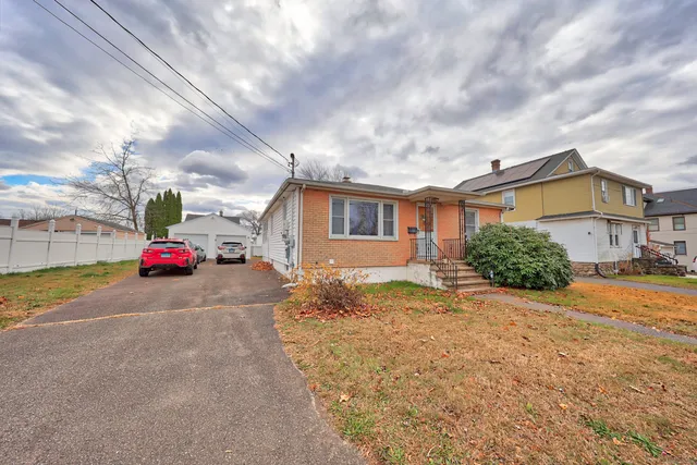 a view of a house with a outdoor space