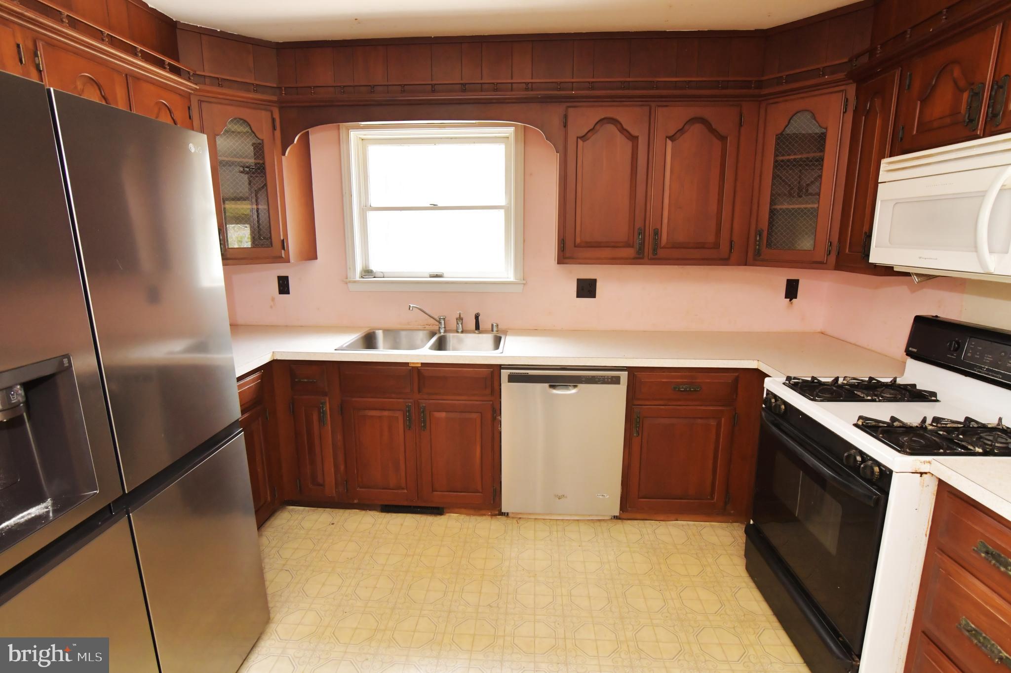 136 Ash Road Front Royal, VA 22630 - Photo 22 of 52 Kitchen