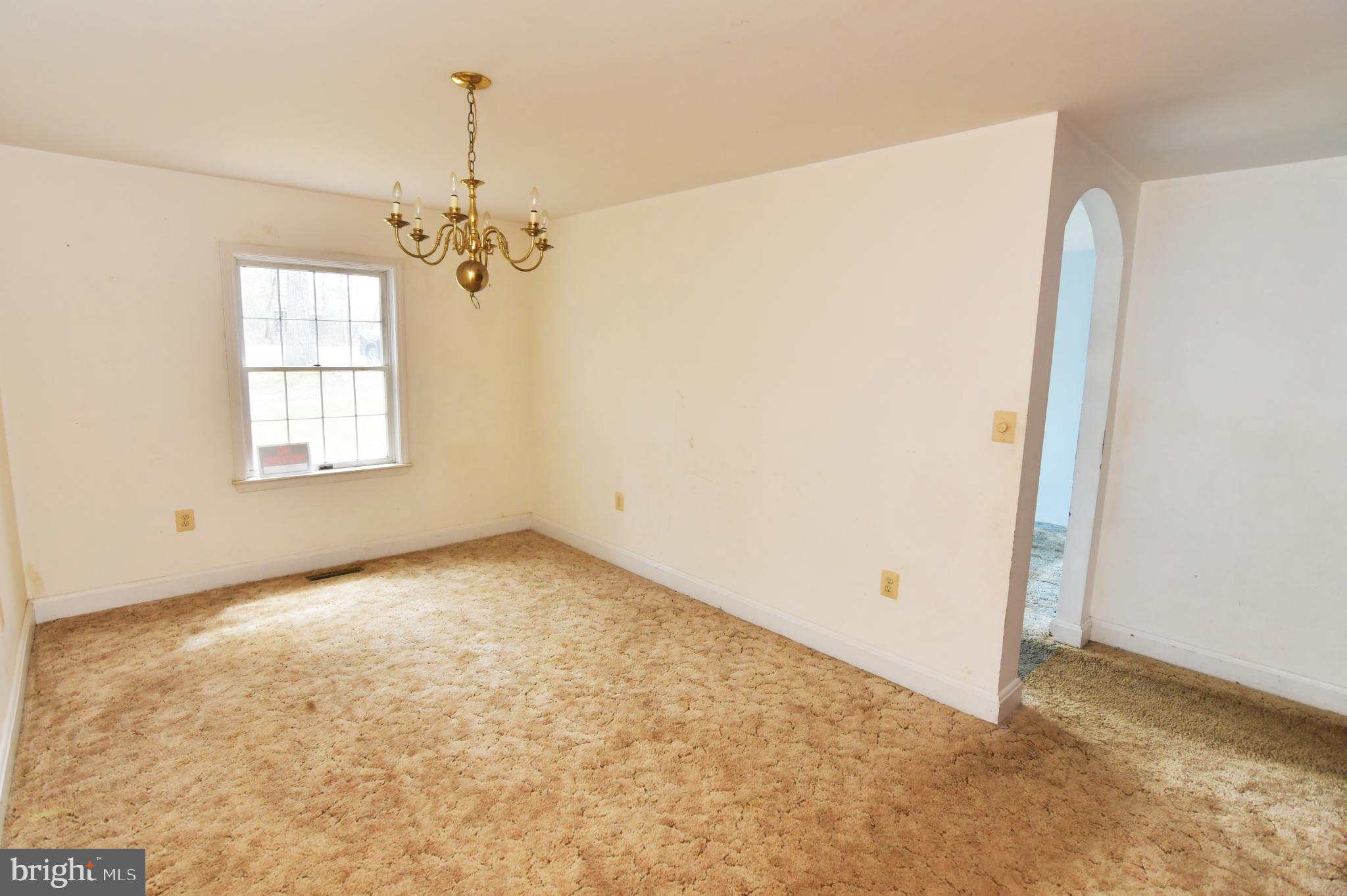 136 Ash Road Front Royal, VA 22630 - Photo 25 of 52 Dining room