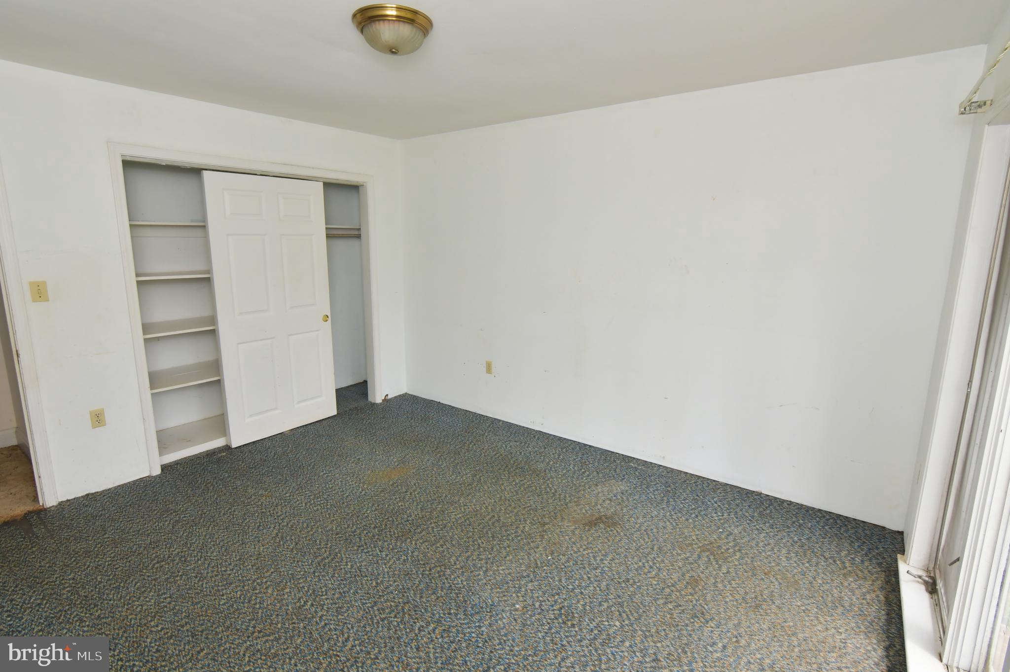136 Ash Road Front Royal, VA 22630 - Photo 35 of 52 Bedroom 2 main level