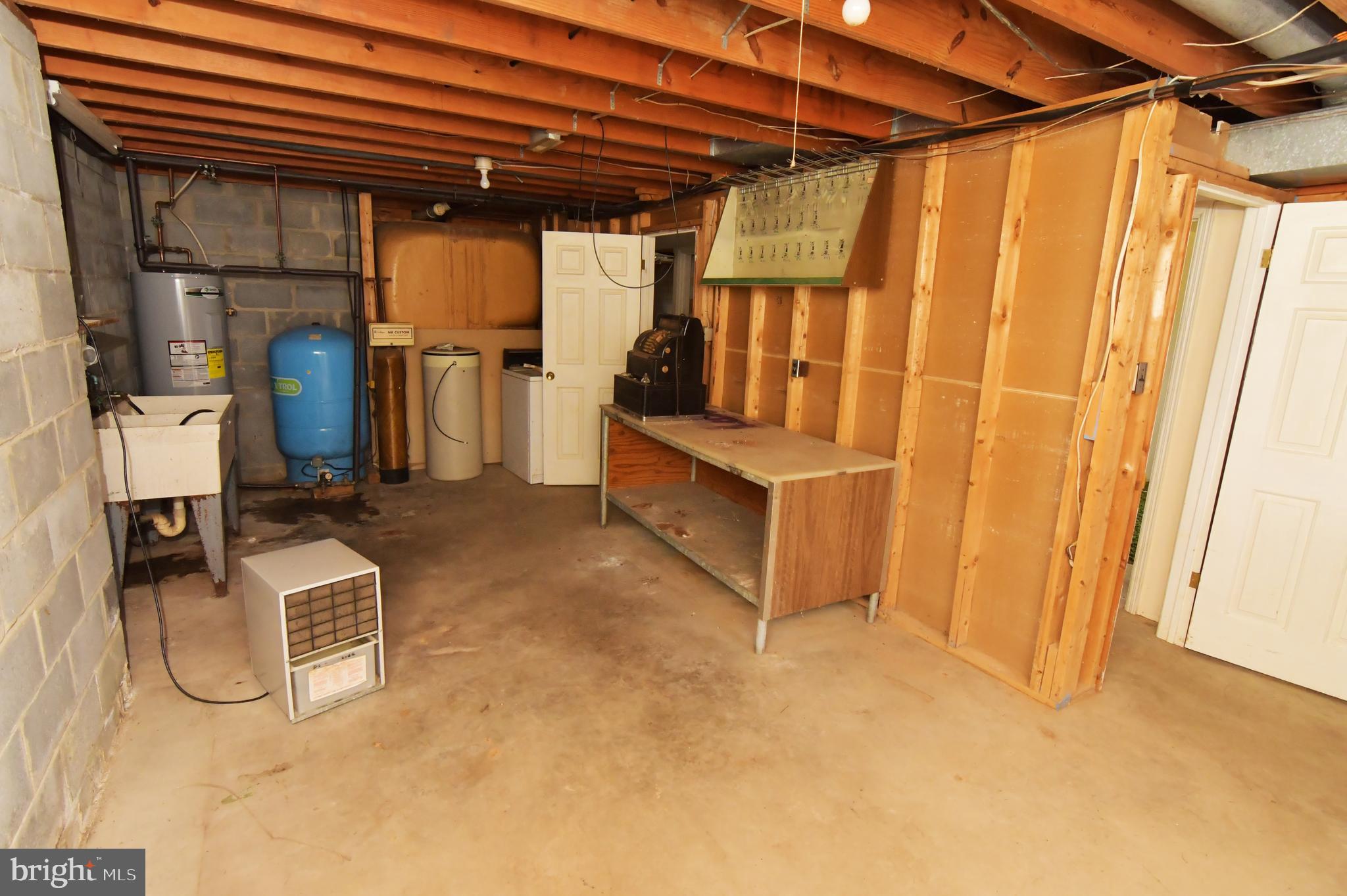 136 Ash Road Front Royal, VA 22630 - Photo 42 of 52 Basement