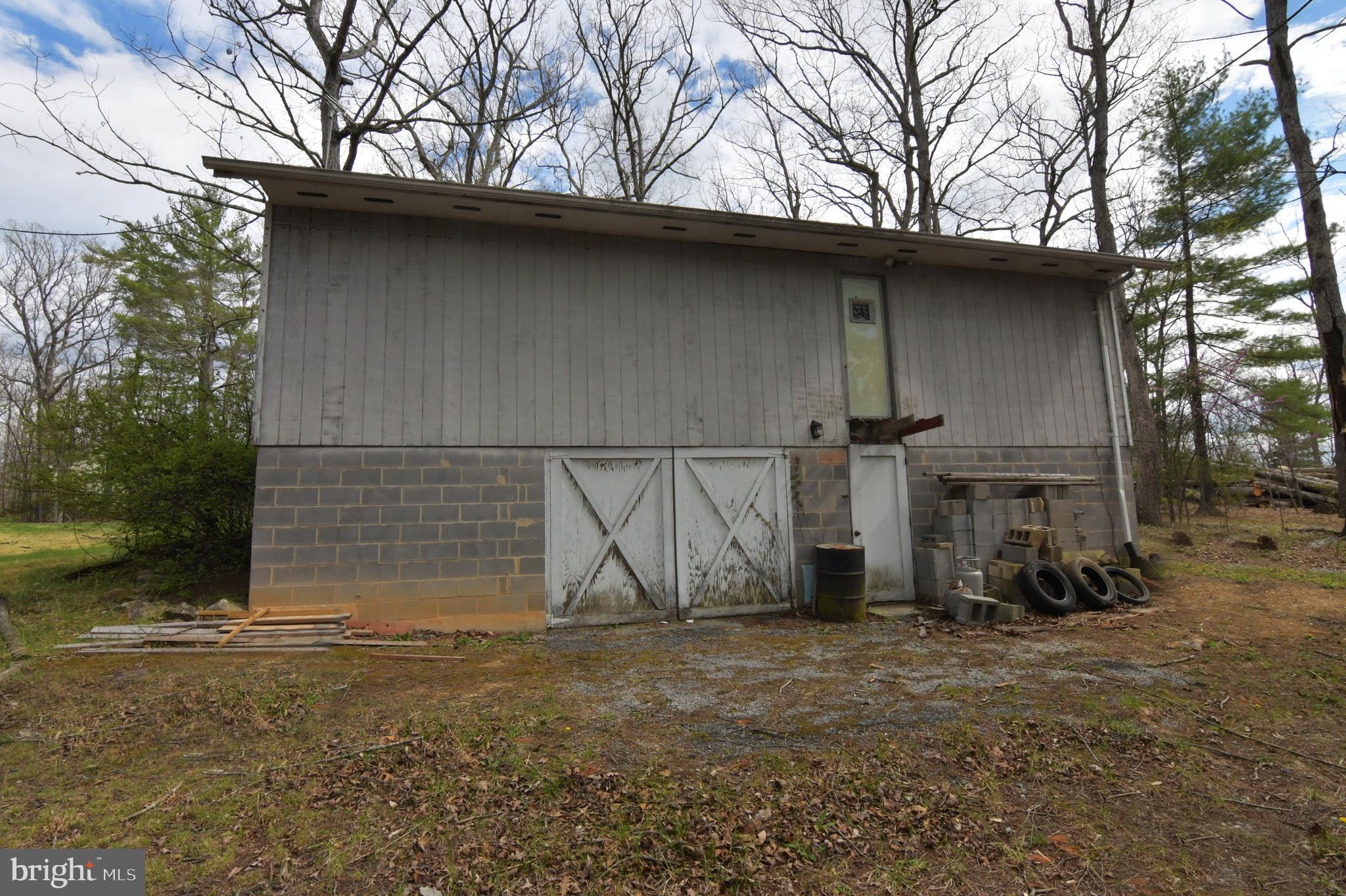 136 Ash Road Front Royal, VA 22630 - Photo 48 of 52 Rear of garage