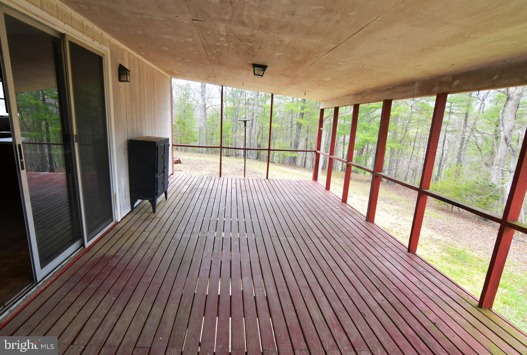136 Ash Road Front Royal, VA 22630 - Photo 10 of 52 Covered rear deck