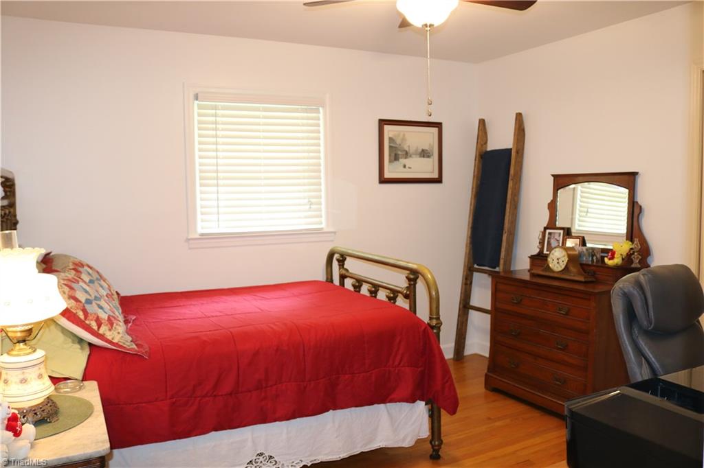 5133 Yukon Road Walkertown, NC 27051 - Photo 16 of 20 Bedroom 3