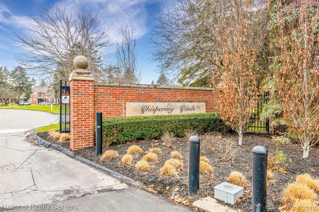 1613 O'Neil Circle Rochester Hills, MI 48307 - Photo 21 of 29
