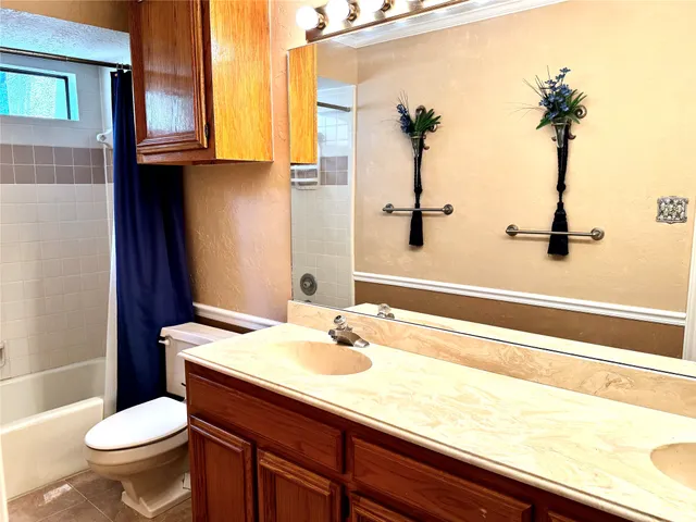 $170,000 | 3823 Knollcrest Drive, Montgomery, TX 77356