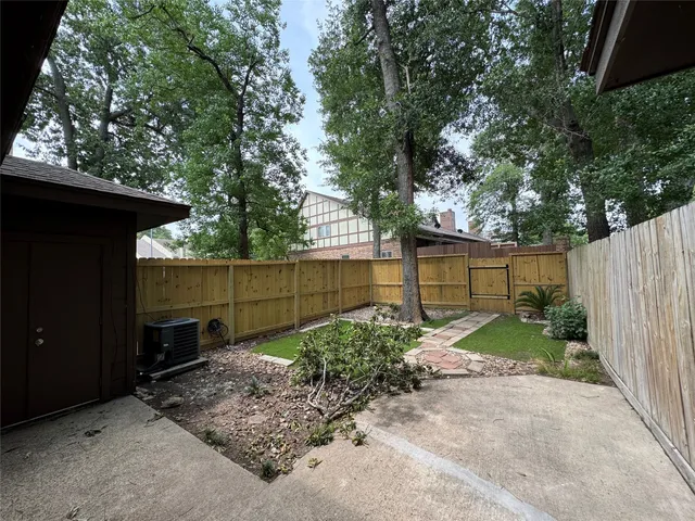 $170,000 | 3823 Knollcrest Drive, Montgomery, TX 77356