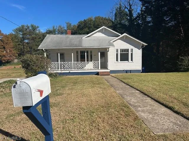 $1,650 | 3800 Cavalier Drive Northwest, Winston-Salem, NC 27104