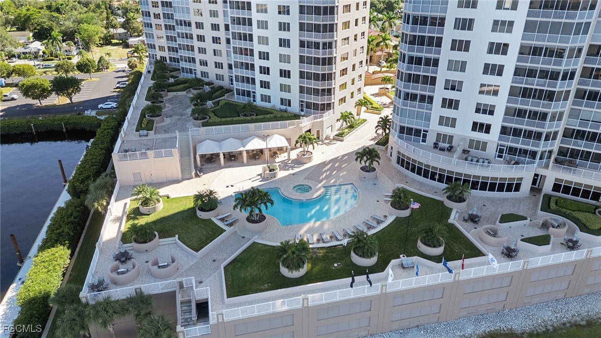 2090 West First Street, Unit F2806 Fort Myers, FL 33901 - Photo 10 of 34