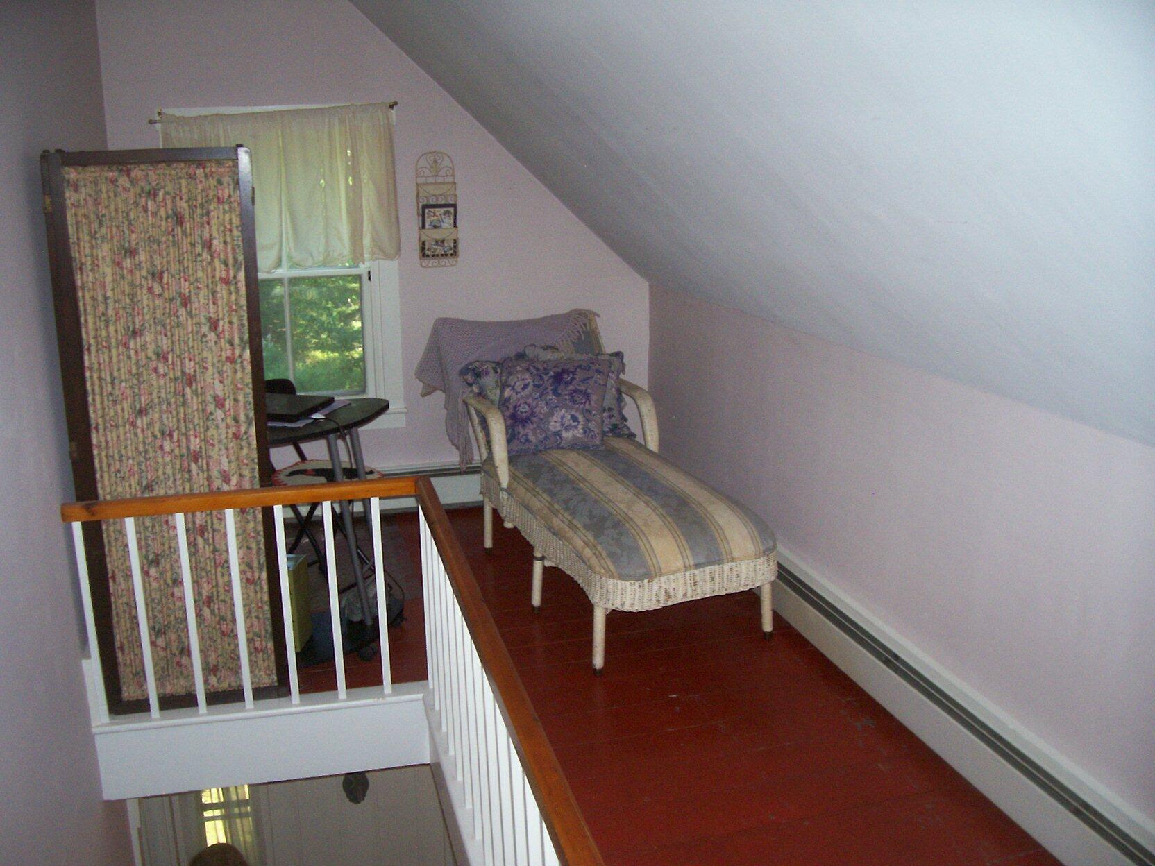 17 Landing Road Southport, ME 04576 - Photo 17 of 20 Second floor landing