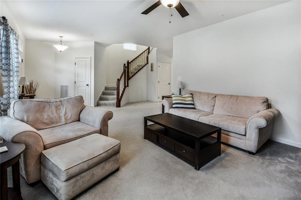 136 Harmony Road Wexford, PA 15090 - Photo 5 of 25 Gallery Image 5