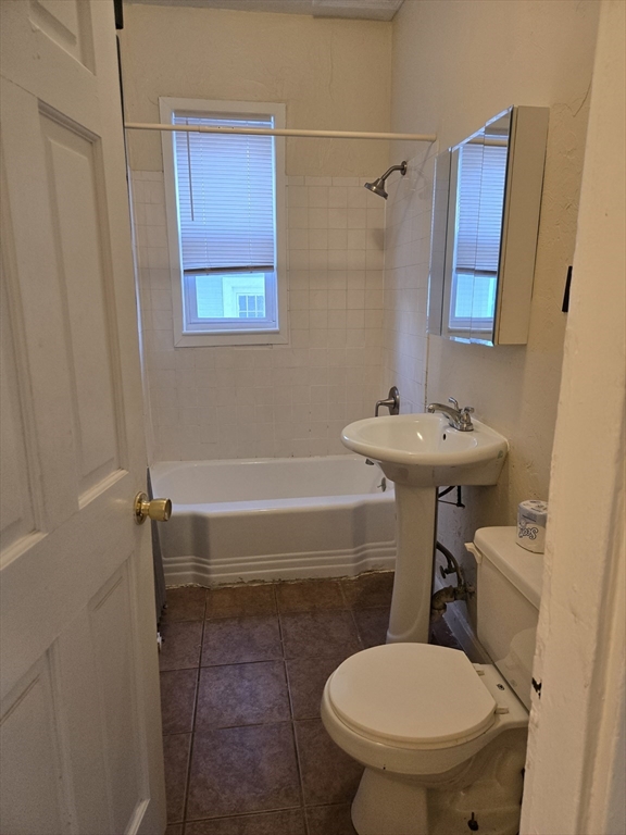 4 Trent Street, Unit 2 Boston, MA 02125 - Photo 2 of 6