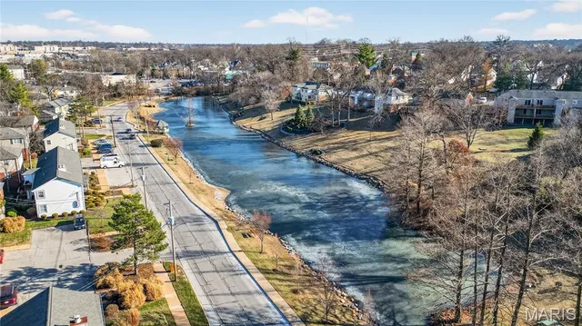 $209,000 | 8912 North Swan Circle, Brentwood, MO 63144