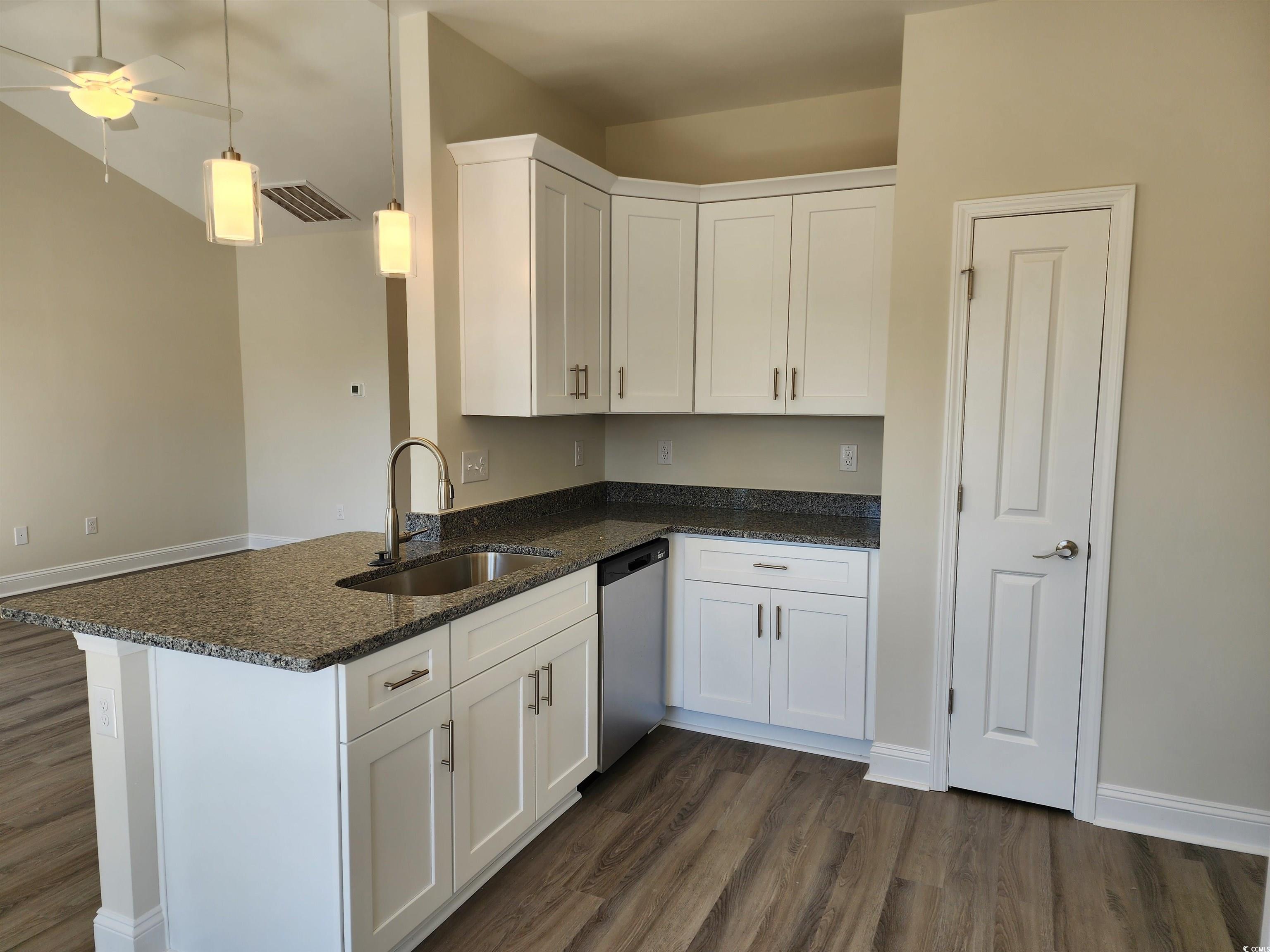 2814 Daisy Road Loris, SC 29569 - Photo 9 of 16 Gallery Image 9