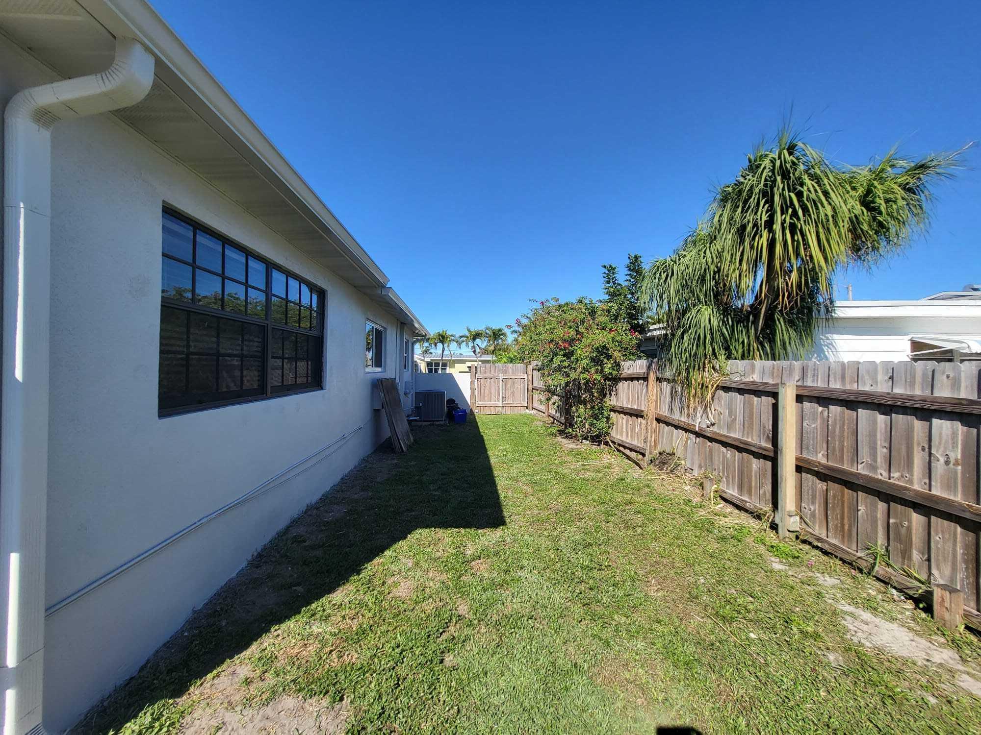 341 East Lake Road Palm Springs, FL 33461 - Photo 33 of 33 WhatsApp Image 2022-01-30 at 7.46.22 PM