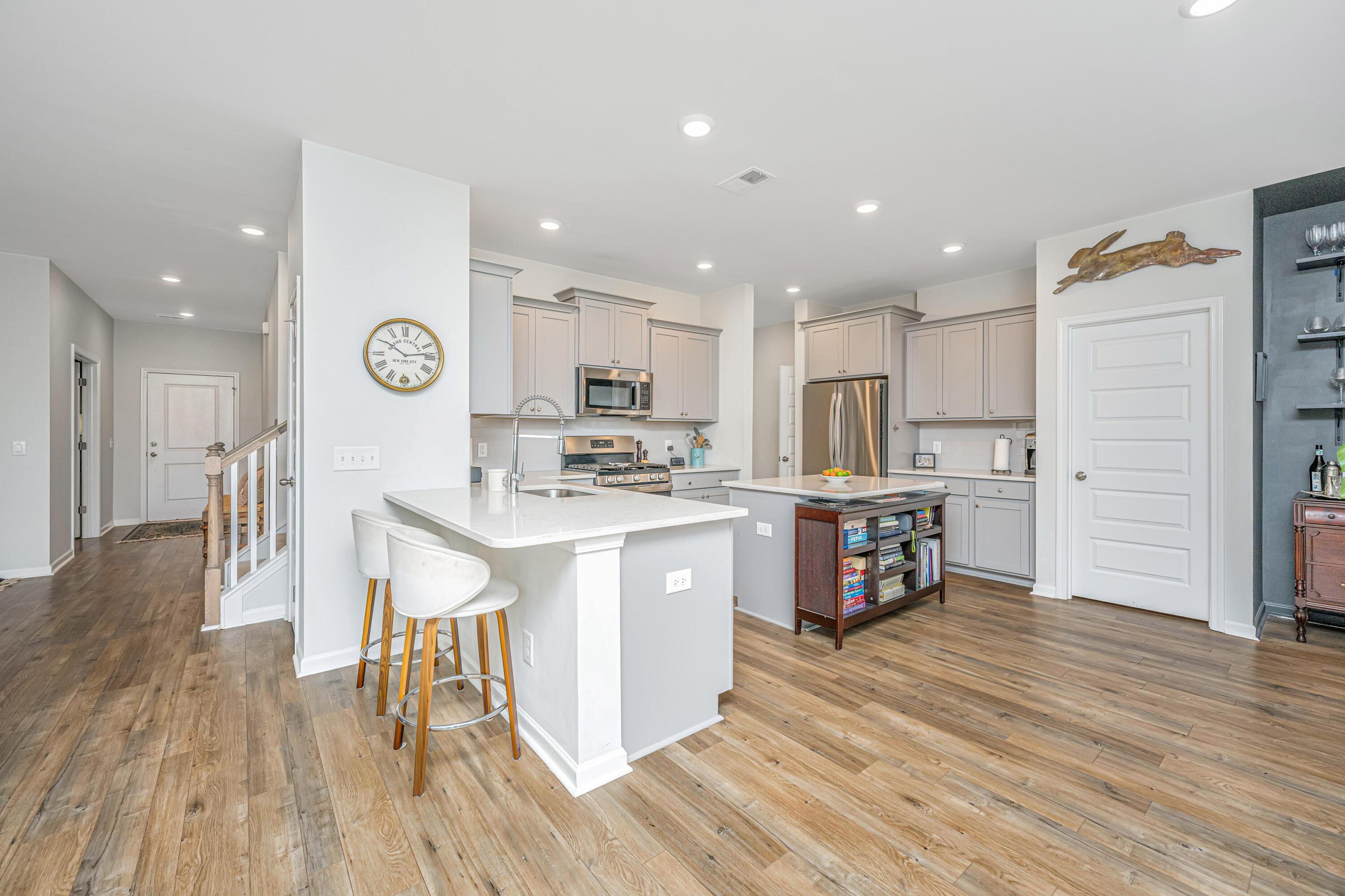 217 Squire Pope Road Summerville, SC 29486 - Photo 12 of 39