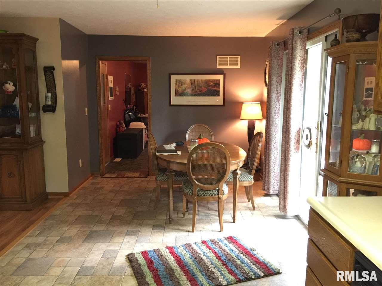 22901 Veterans Road Morton, IL 61550 - Photo 13 of 16 Gallery Image 13