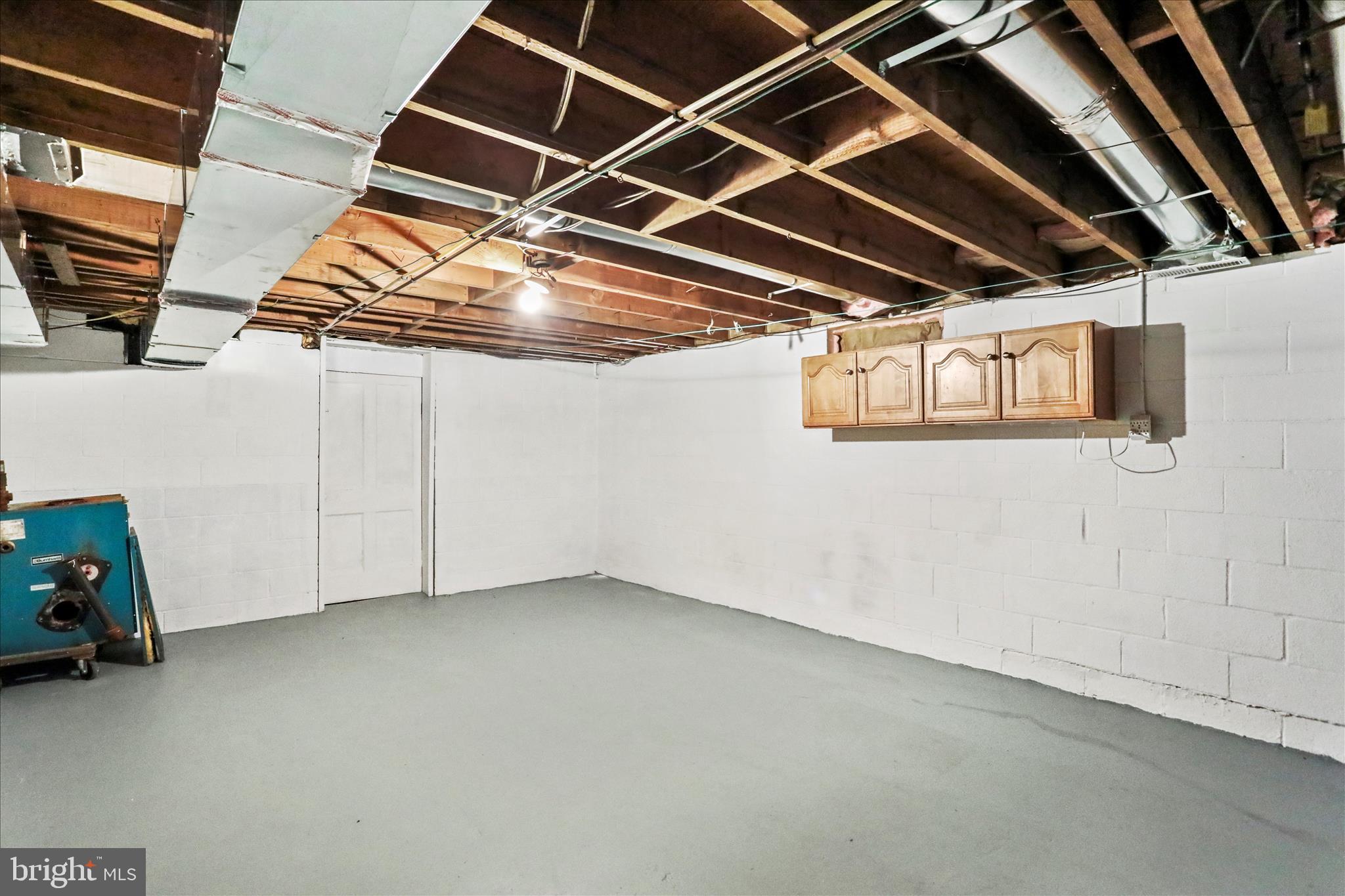 19734 Longmeadow Road Hagerstown, MD 21742 - Photo 34 of 45 a view of room