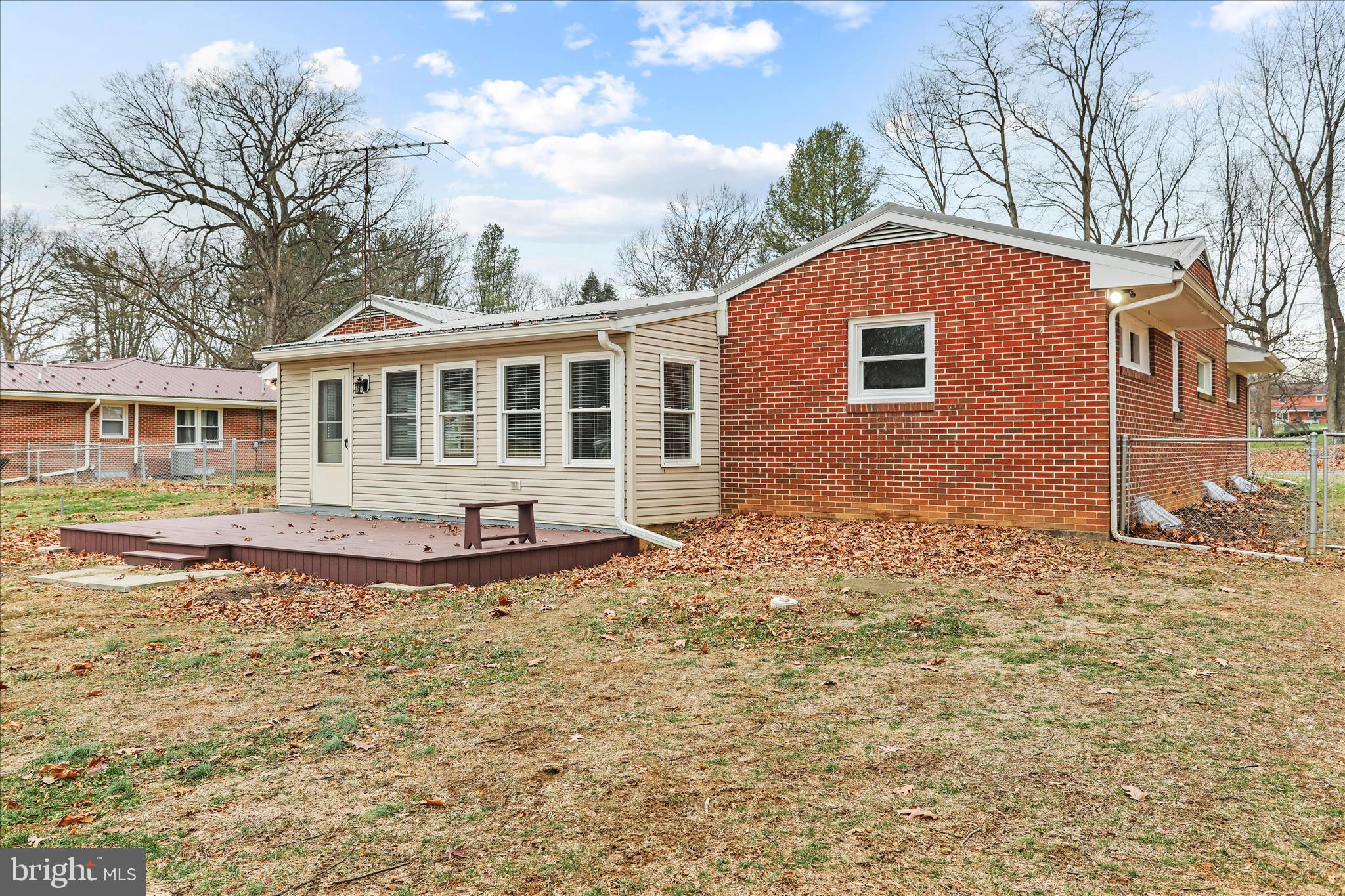 19734 Longmeadow Road Hagerstown, MD 21742 - Photo 45 of 45 front view of a house with a yard