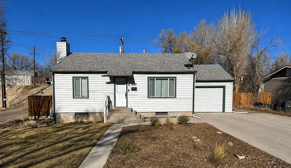 $260,000 | 1403 Pioneer Drive, Rock Springs, WY 82901