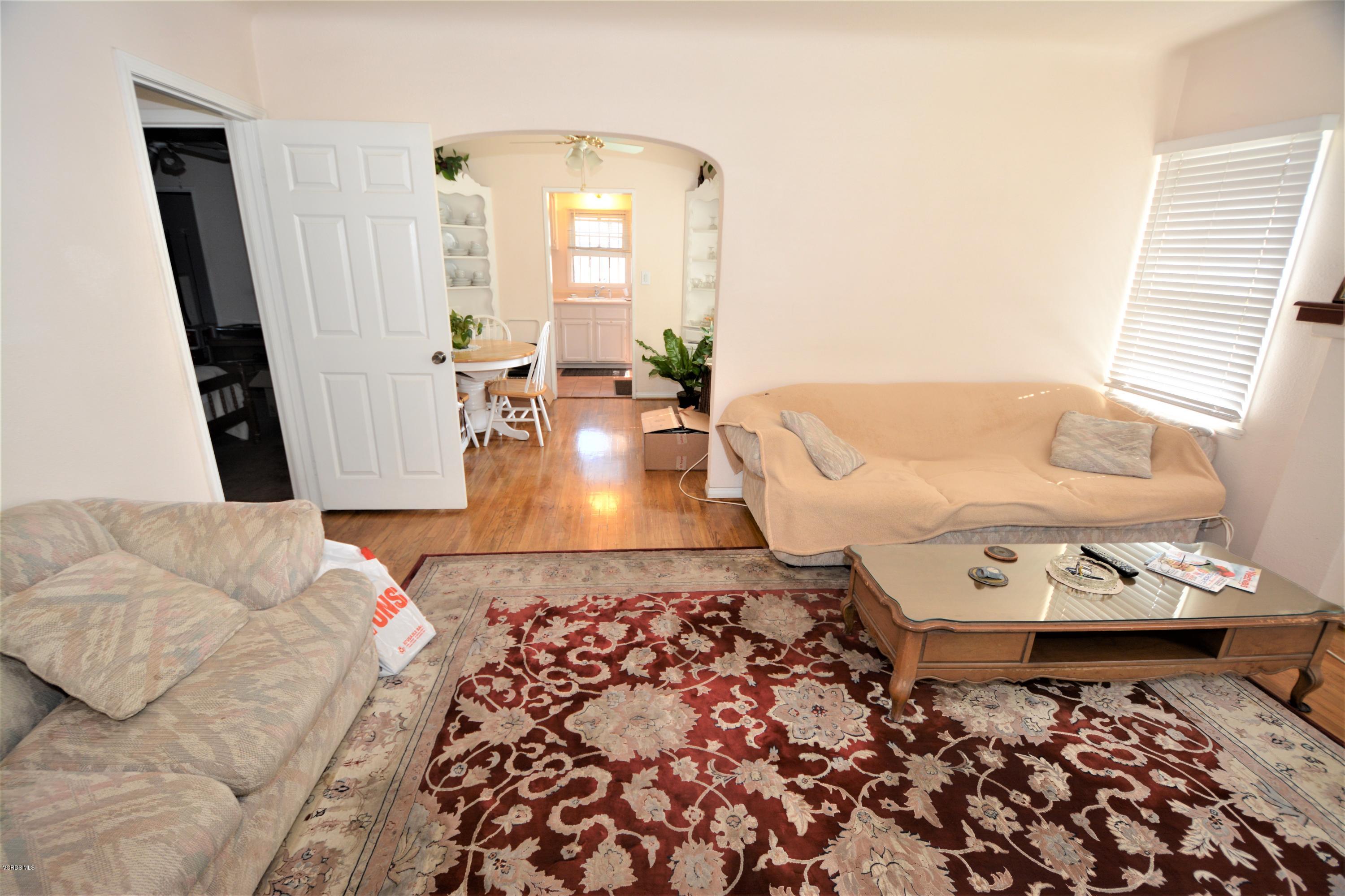 248 Palm Drive Oxnard, CA 93030 - Photo 2 of 16 DSC_0020