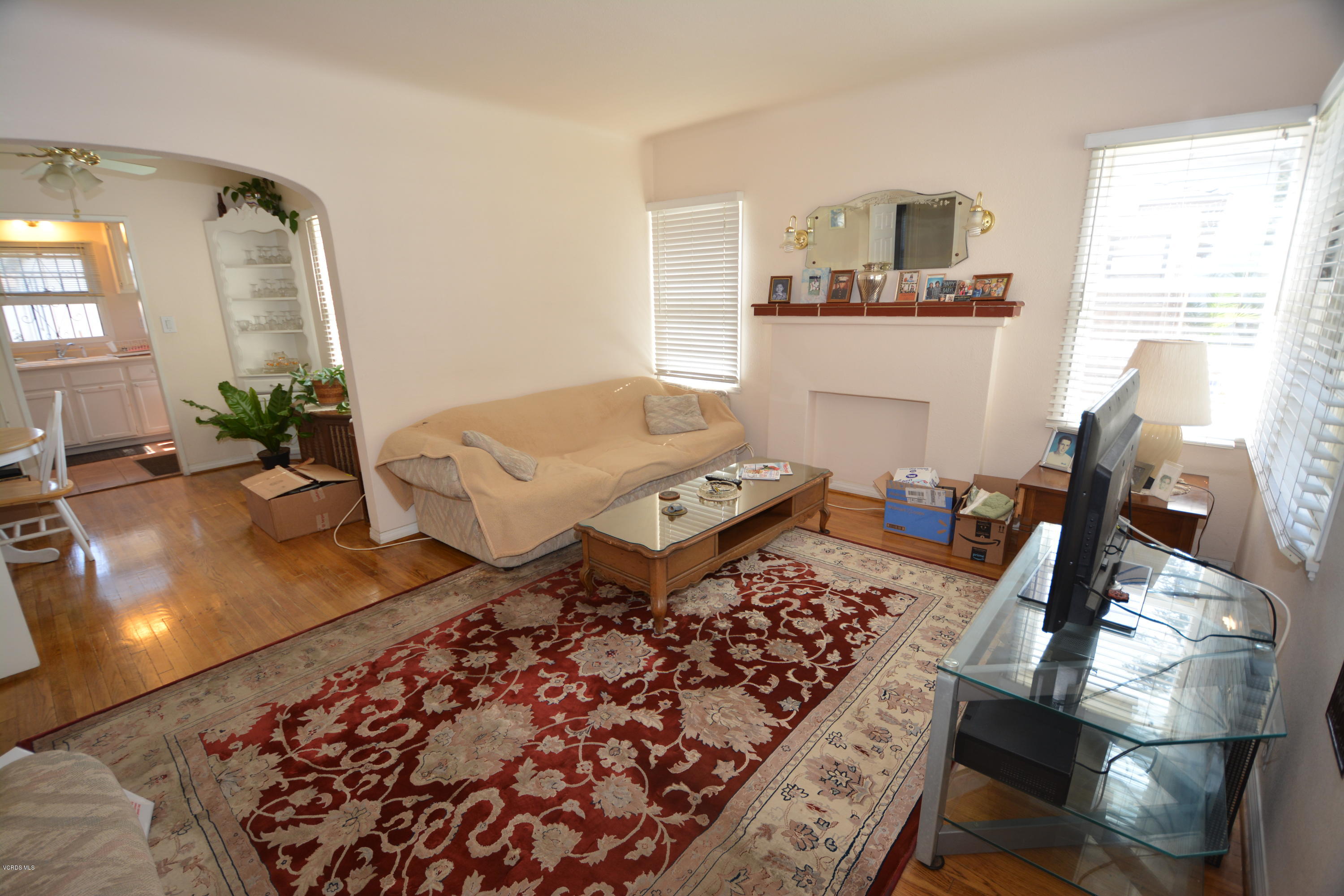 248 Palm Drive Oxnard, CA 93030 - Photo 3 of 16 DSC_0019