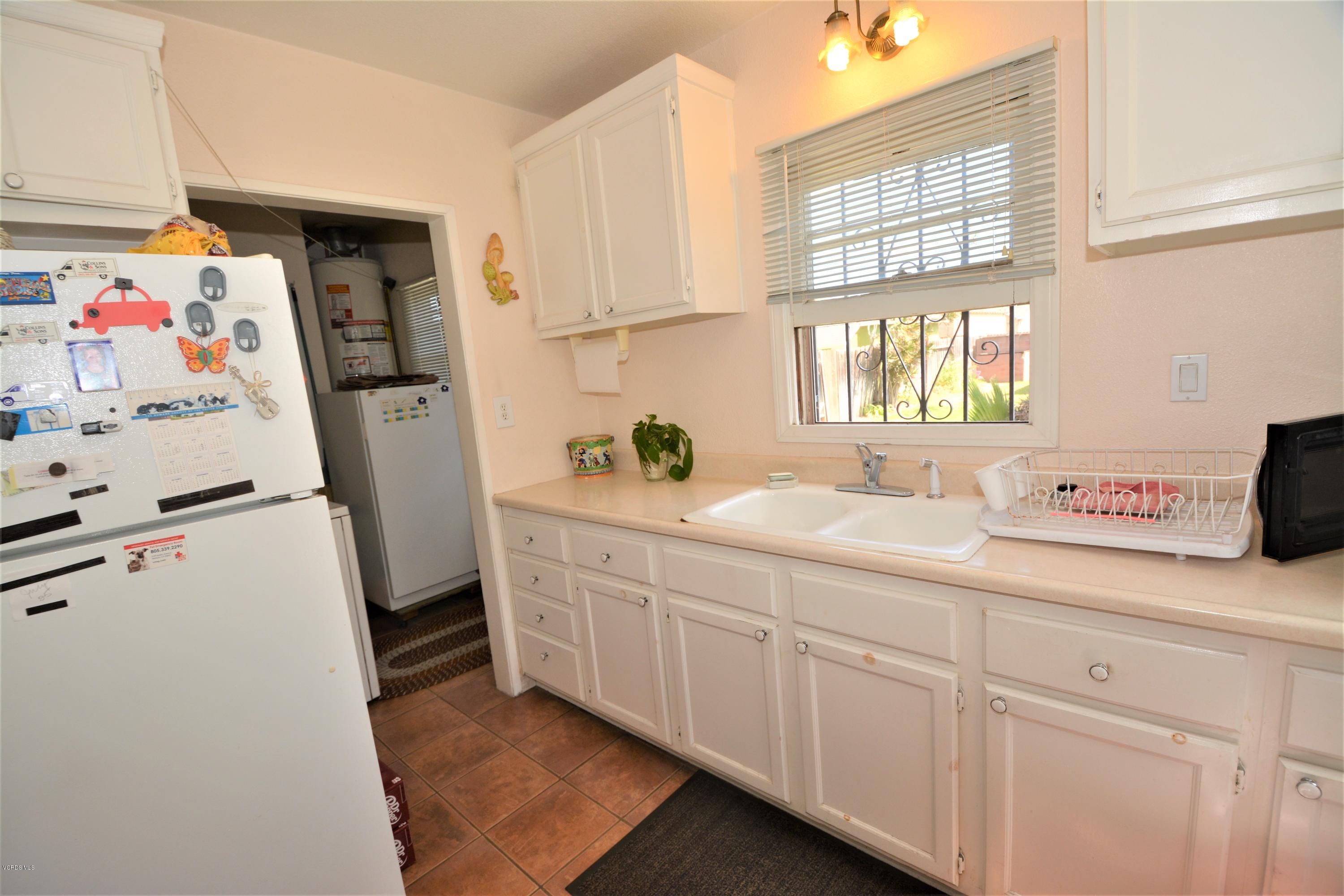 248 Palm Drive Oxnard, CA 93030 - Photo 6 of 16 DSC_0012