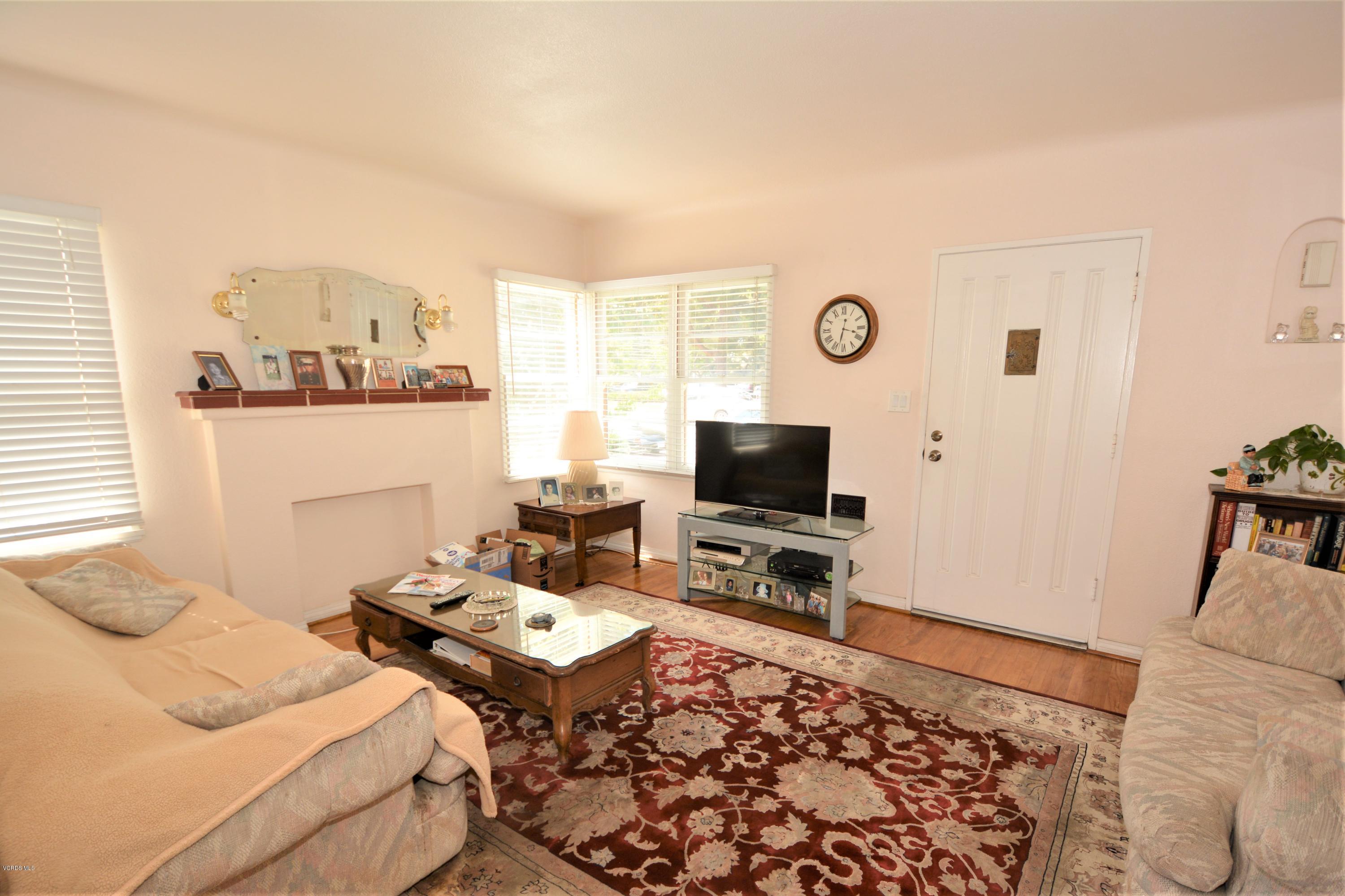 248 Palm Drive Oxnard, CA 93030 - Photo 9 of 16 DSC_0017