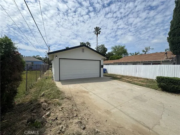 $769,950 | 14752 Lemay Street, Van Nuys, CA 91405