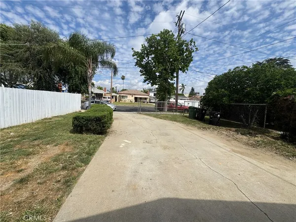 $769,950 | 14752 Lemay Street, Van Nuys, CA 91405