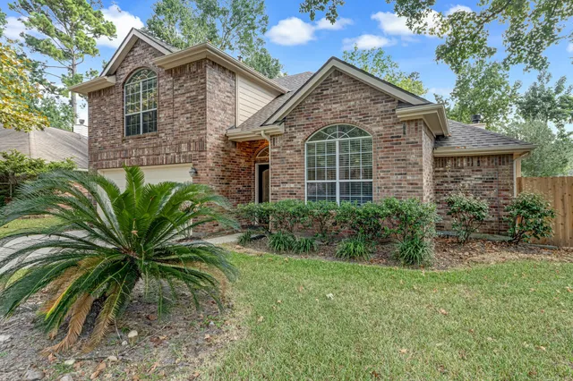 $2,449 | 22 English Lavender Place, The Woodlands, TX 77382