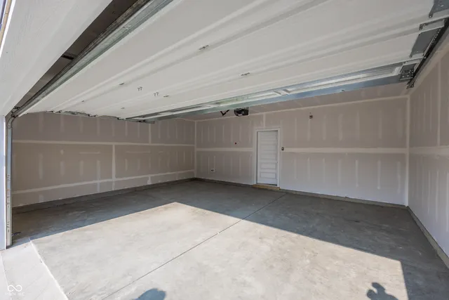 $2,200 | 17273 Wellburn Drive, Westfield, IN 46074