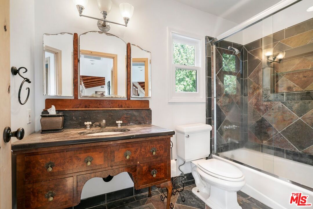 6579 Wandermere Road Malibu, CA 90265 - Photo 20 of 40 Gallery Image 20