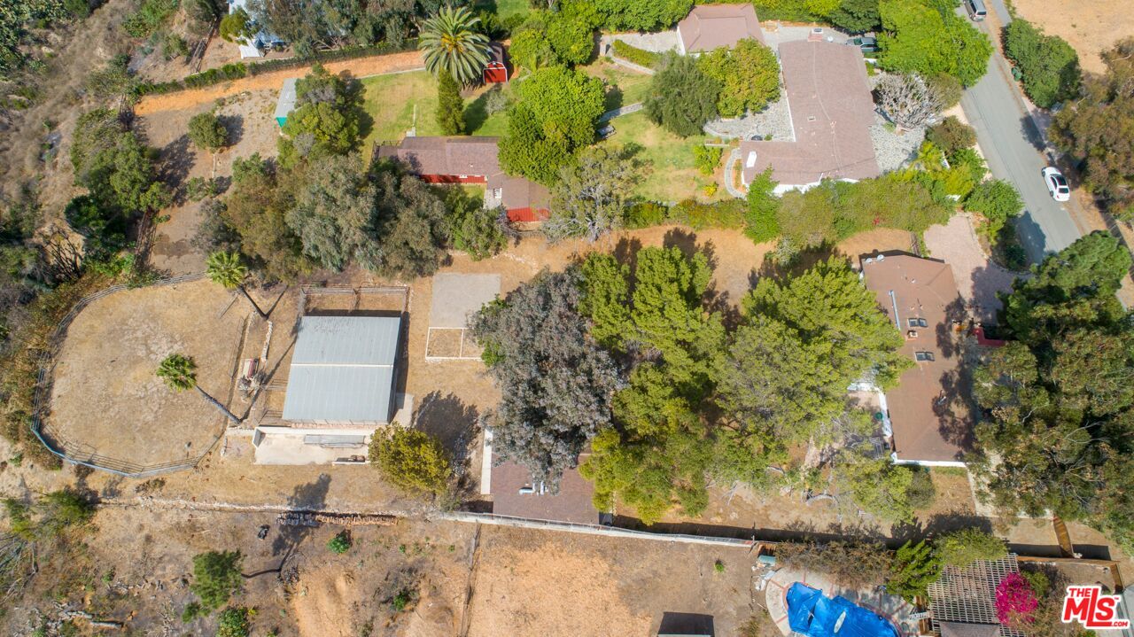6579 Wandermere Road Malibu, CA 90265 - Photo 38 of 40 Gallery Image 38
