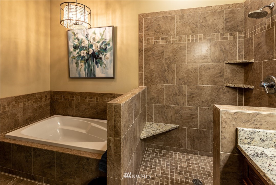 6862 Hannegan Road, Unit B Everson, WA 98247 - Photo 17 of 28 Gallery Image 17