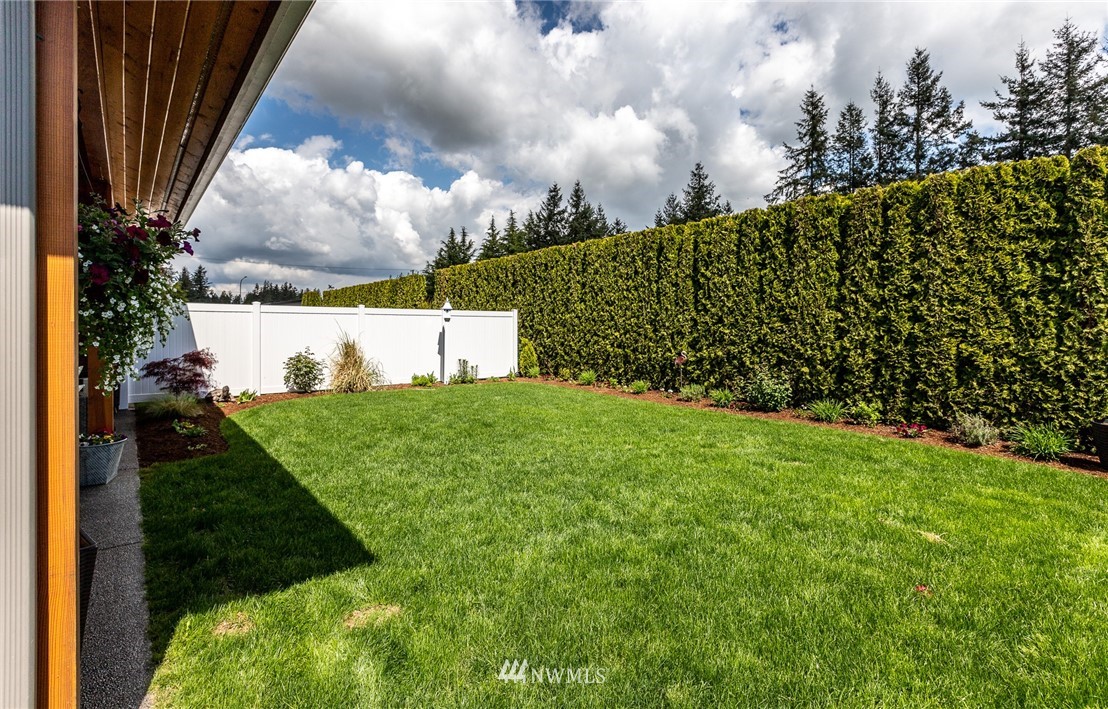 6862 Hannegan Road, Unit B Everson, WA 98247 - Photo 26 of 28 Gallery Image 26