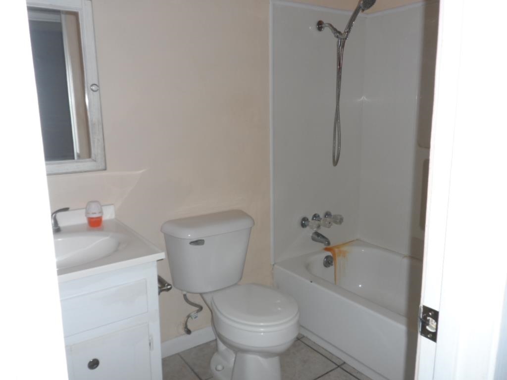 4104 Wiggington Road Tallahassee, FL 32303 - Photo 3 of 8 Gallery Image 3