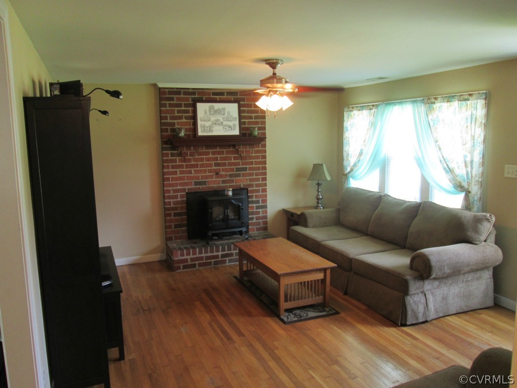 1361 Burning Tree Road Henrico, VA 23231 - Photo 2 of 16 Gallery Image 2