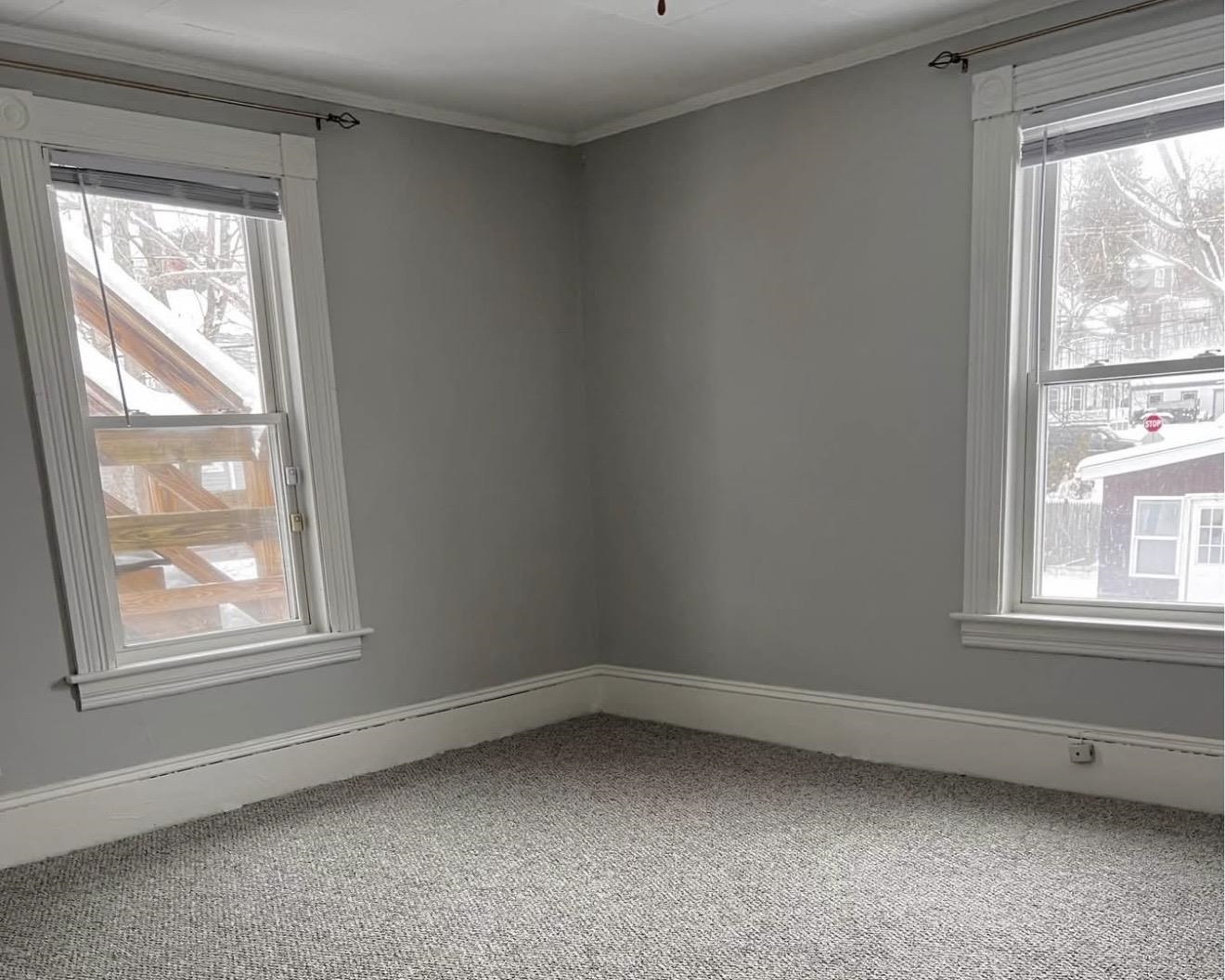 5 Griffin Street Derry, NH 03038 - Photo 13 of 17