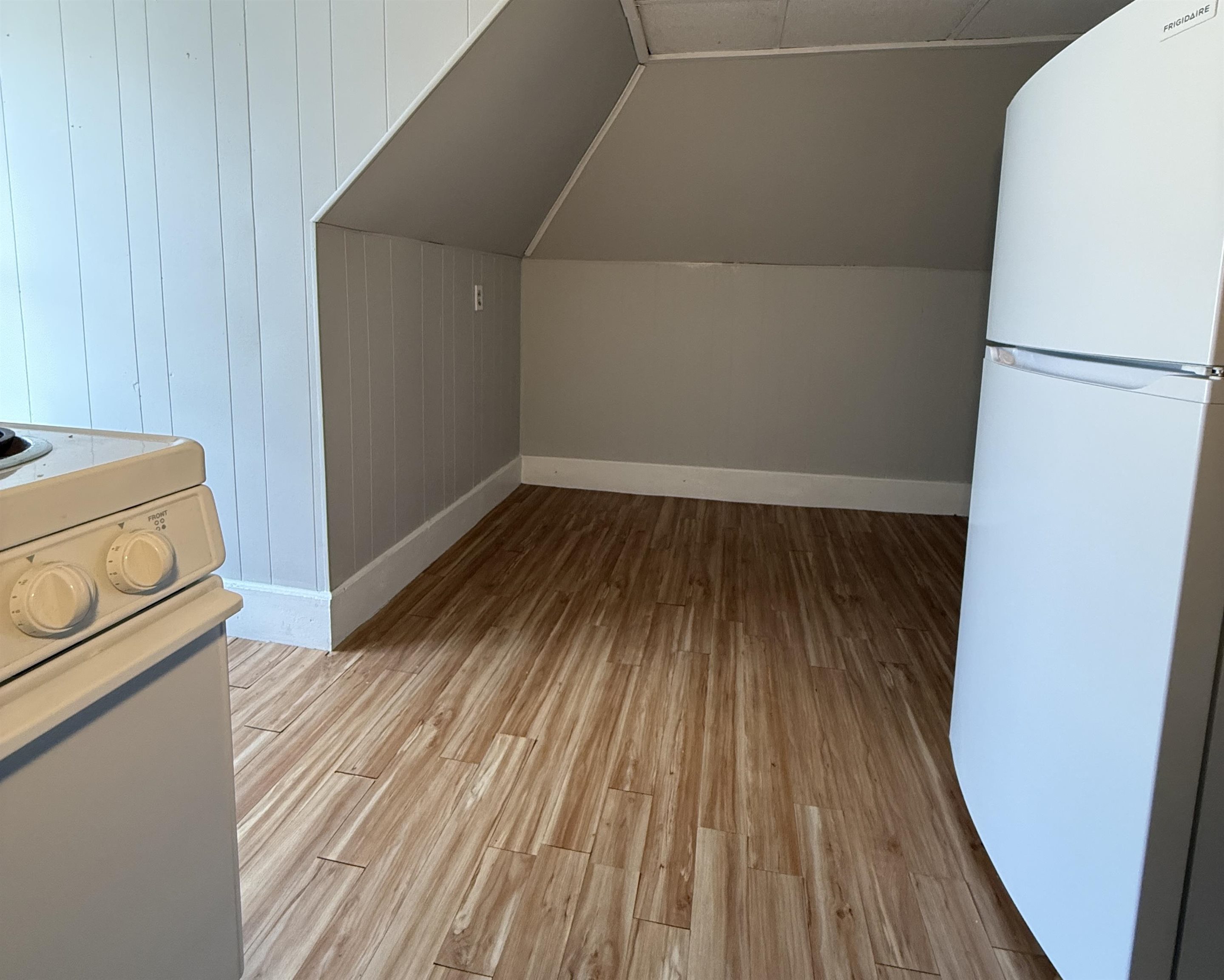 5 Griffin Street Derry, NH 03038 - Photo 16 of 17