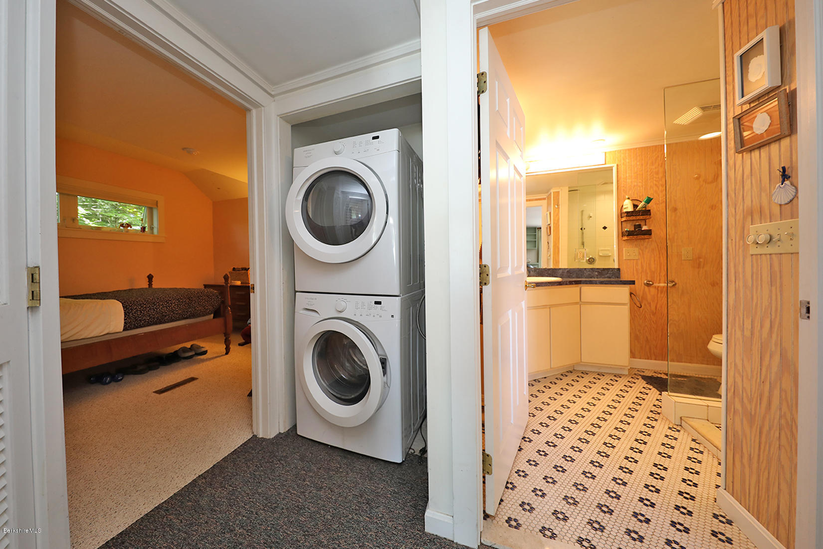 187 Shore Road Hinsdale, MA 01235 - Photo 21 of 32 LAUNDRY