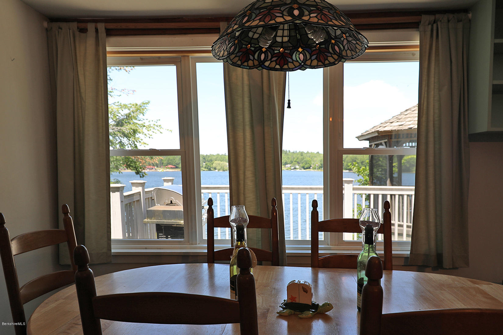 187 Shore Road Hinsdale, MA 01235 - Photo 10 of 32 DINING AREA