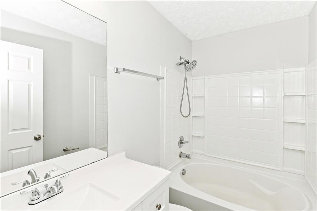 2002 Grove Way Hampton, GA 30228 - Photo 14 of 19 Gallery Image 14
