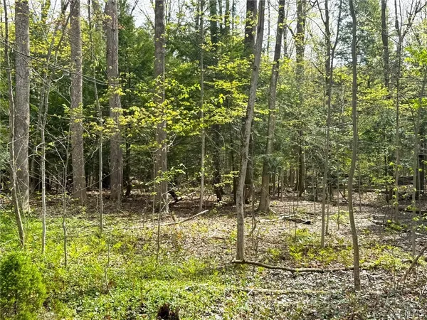 $200,000 | 8740 East Patrol Road, Lysander, NY 13027