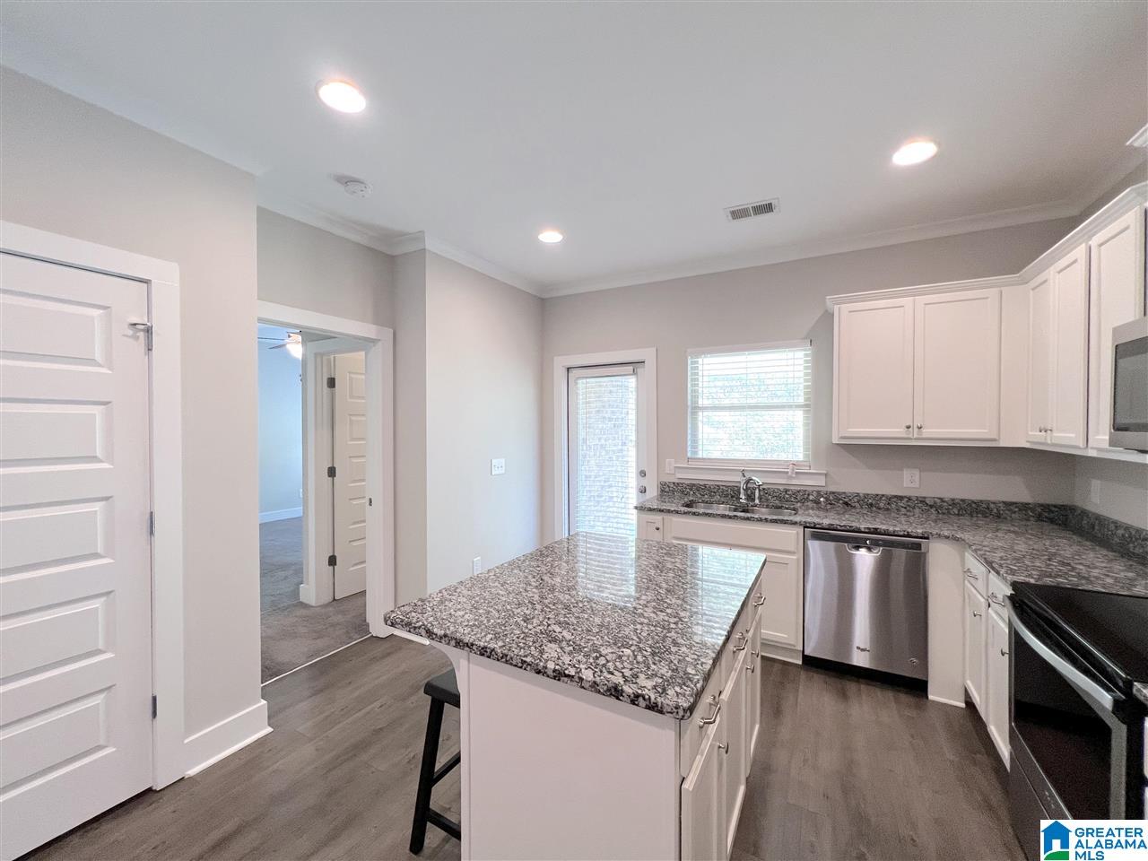 5556 Park Side Road Birmingham, AL 35244 - Photo 12 of 29 Gallery Image 12