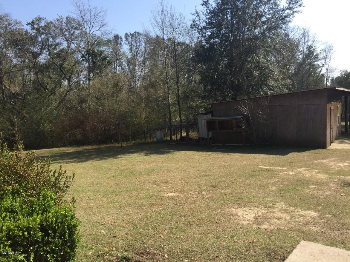 184 Rob Hunter Road Lucedale, MS 39452 - Photo 12 of 15 IMG_2390
