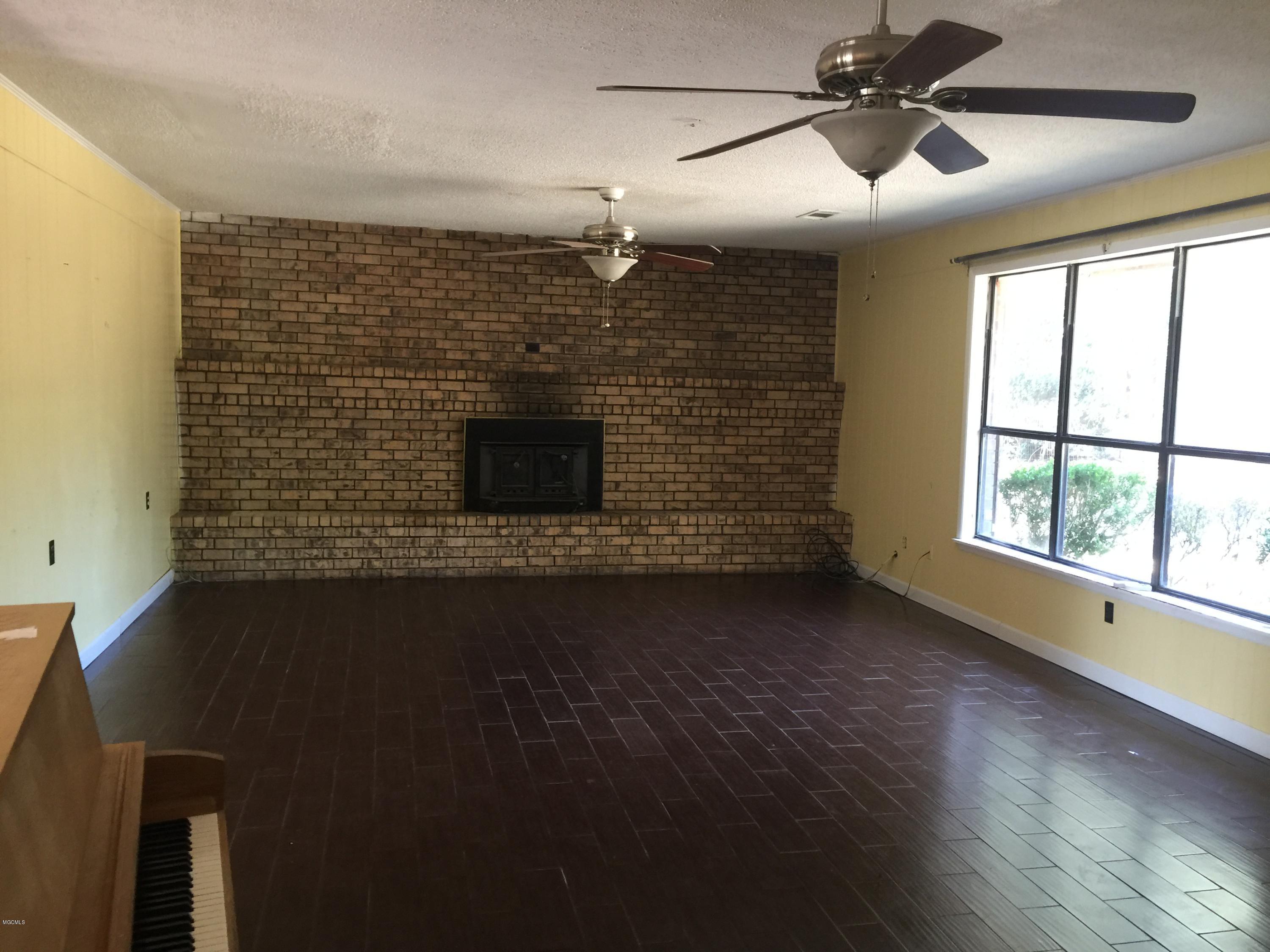 184 Rob Hunter Road Lucedale, MS 39452 - Photo 14 of 15 IMG_8483