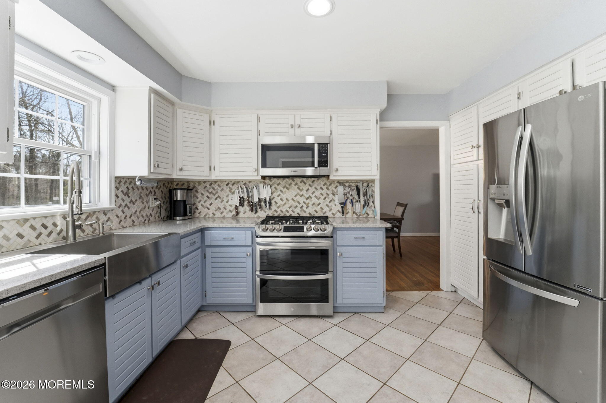 193 Nomoco Road Freehold, NJ 07728 - Photo 9 of 42 31-web-or-mls-DSC03655