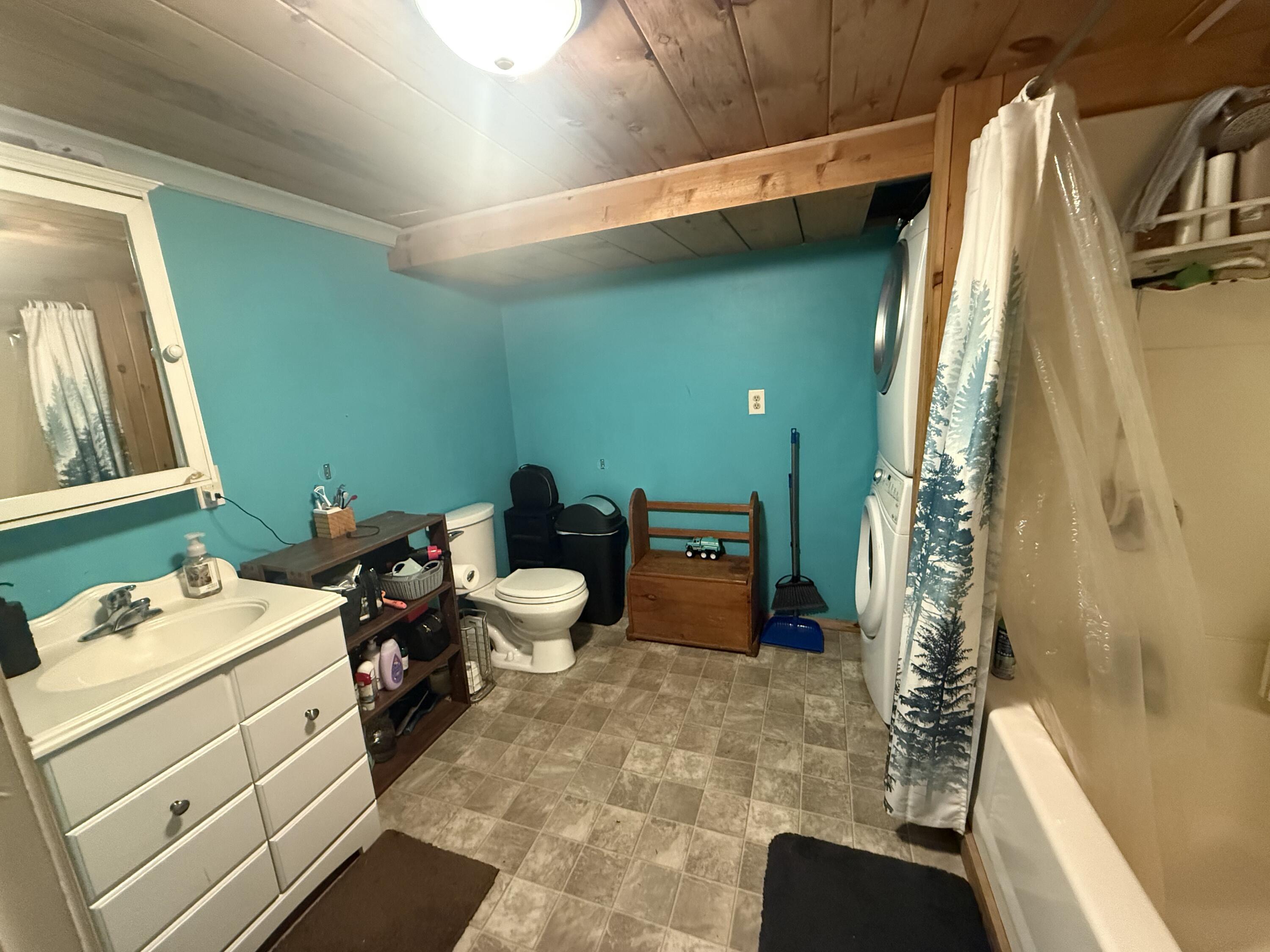 31 Woods Mill Road Baldwin, ME 04024 - Photo 30 of 40 Full bathroom